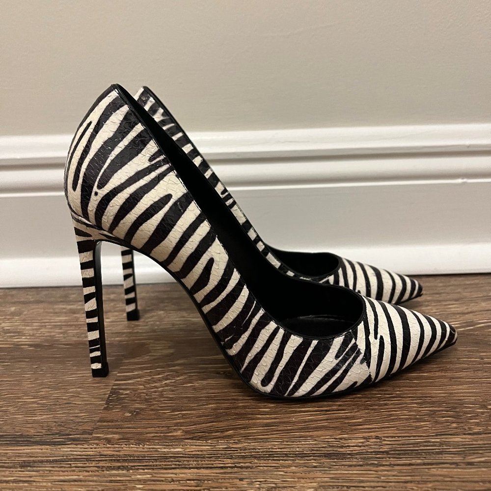 Saint Laurent Paris 105 Pump Genuine Snakeskin in Zebra print